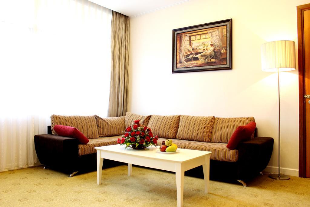 Muong Thanh Holiday Da Lat Hotel Exterior photo