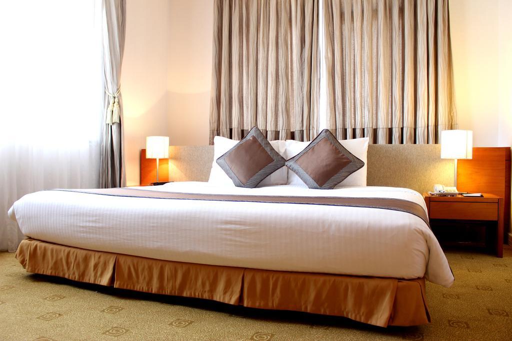 Muong Thanh Holiday Da Lat Hotel Exterior photo