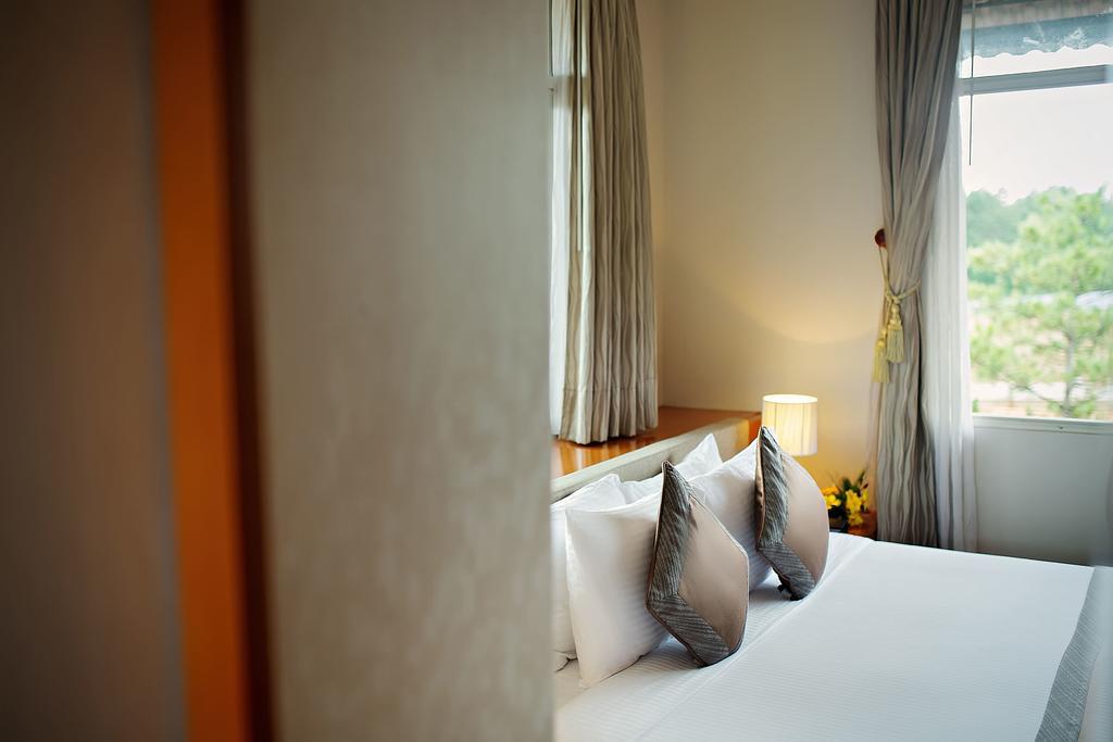 Muong Thanh Holiday Da Lat Hotel Exterior photo