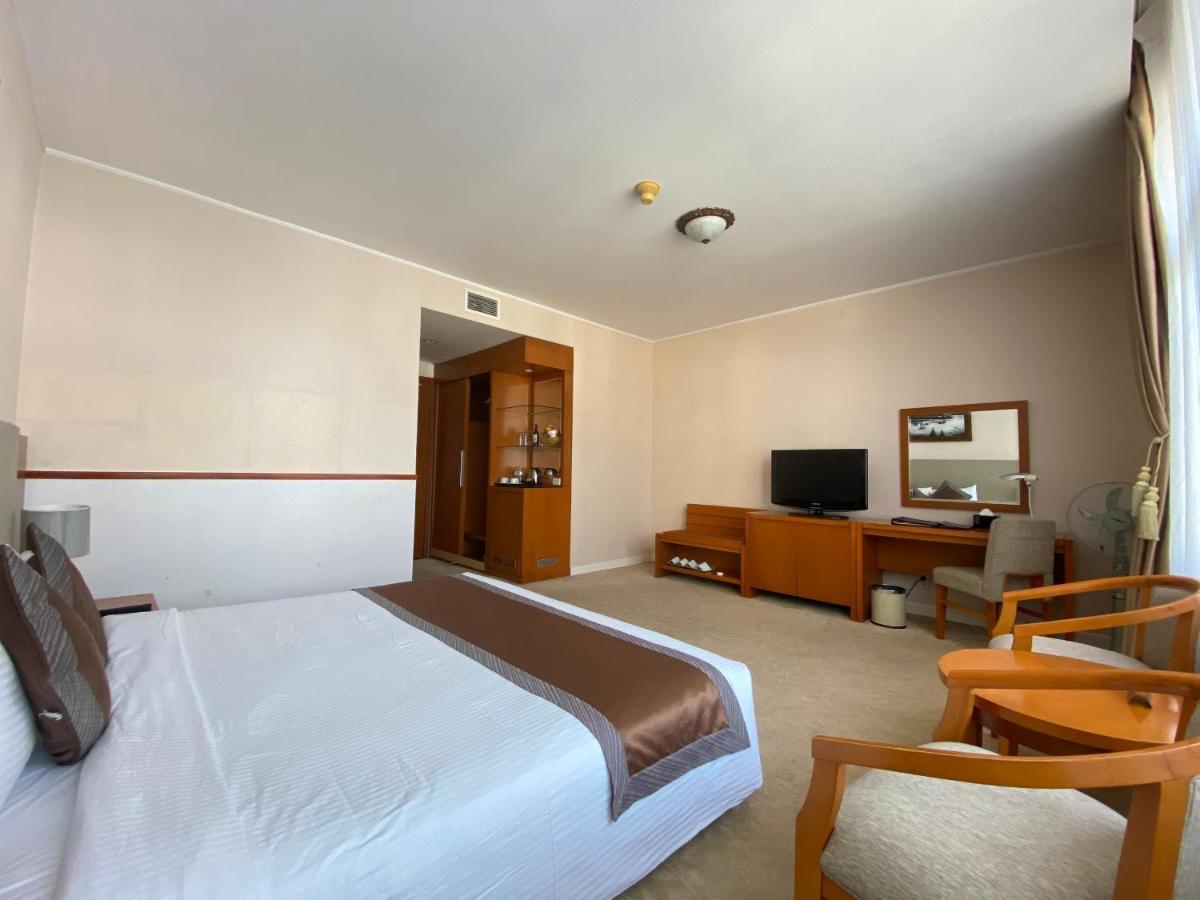 Muong Thanh Holiday Da Lat Hotel Exterior photo