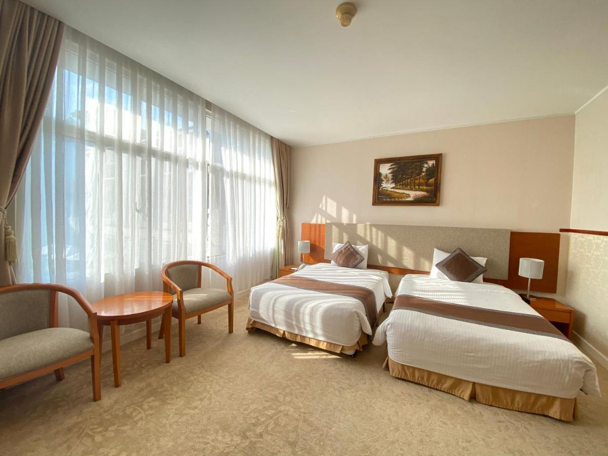 Muong Thanh Holiday Da Lat Hotel Exterior photo